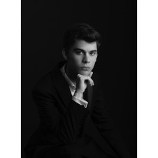 Зимний фестиваль Pianissimo Сольный концерт Эфе Шен в Большом петергофском дворце (2025-12-28)