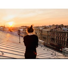 Питер романтиков дворы парадные и закат на крыше (2026-08-31)