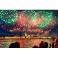 Салют 9 мая с воды Праздничная прогулка по Неве на однопалубном теплоходе (2026-05-09)