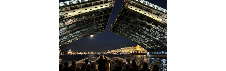 Развод мостов Ночная прогулка по Неве (2026-07-30)